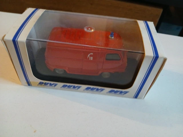Voiture Miniature Renault 21 Turbo Blanche DUVI - Échelle 1:43 - Neuf En Boîte