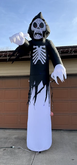 12 ft Reaper Halloween Airblown Inflatable Flickering LED Lights - Hyde and Eek