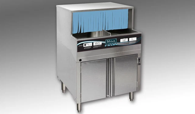 Perlick PKC24 25" Low Temperature Undercounter Glasswasher, (1000) glasses pe...