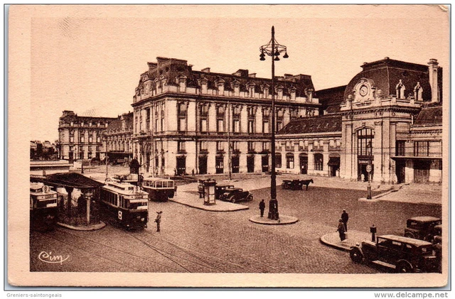 33 BORDEAUX - vue partielle de la gare saint jean
