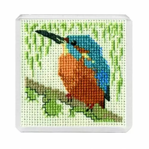 Kingfisher Fridge Magnet Cross Stitch Kit (Textile Heritage)