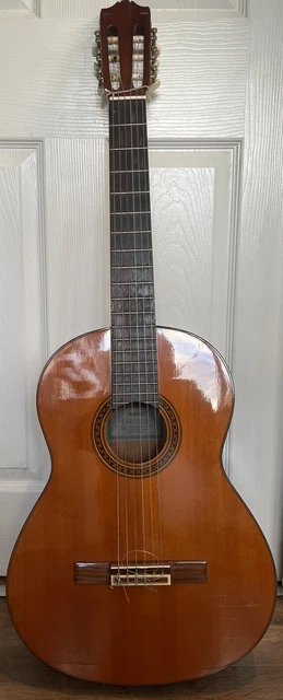 Yamaha cg online 120a classical guitar