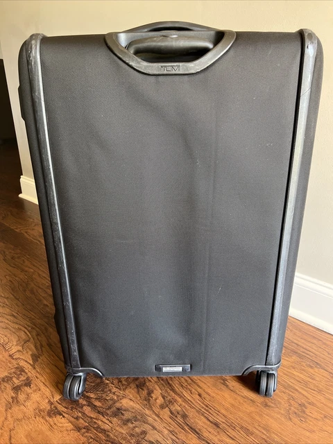 Tumi Alpha 3 Medium Trip Expandable 4 Wheeled Packing Case Luggage 2203067 Black 2