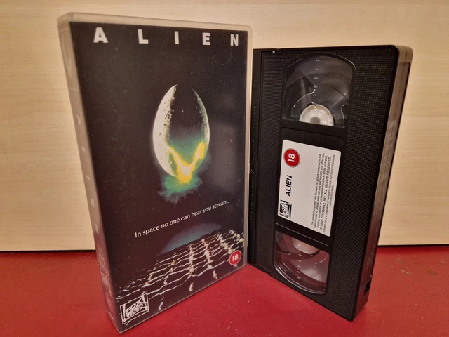 ALIEN (1979) - Sigourney Weaver - PAL VHS Video Tape (T407) £6.99 ...