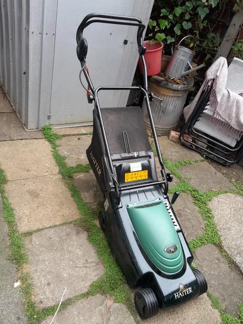 Hayter envoy lawnmower hotsell