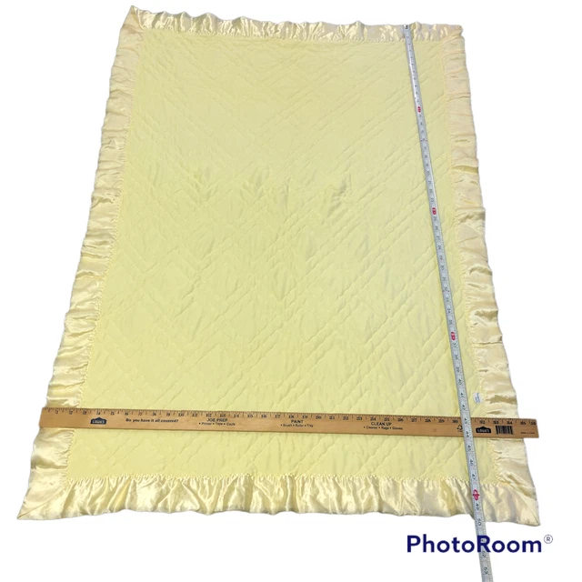 Vintage Yellow Quilted Satin Edge Baby Blanket Baby Chatham Mid Century 35x50 in