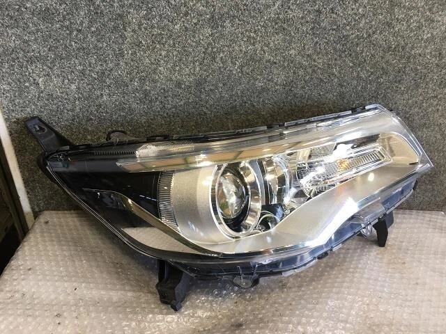 NISSAN Dayz 2018 DBA-B21W Right Headlight 260106A02K [Used] [PA91312580]