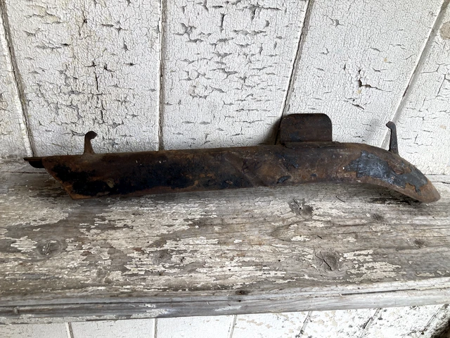 VINTAGE TRIUMPH PRE unit rigid rusty chainguard £59.50 - PicClick UK