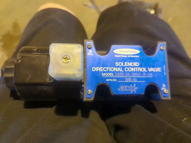 International Directional Control Valve Dg05-2a-12vdc-71-dn