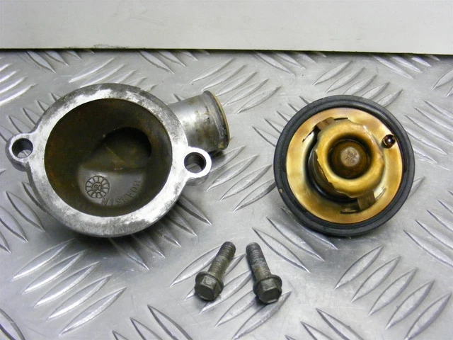 Triumph 675 Daytona Termostato 2008 2007 2006 A679