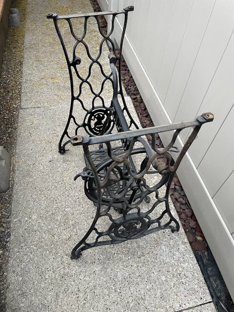 Antique Singer Treadle Sewing Machine Cast Iron Base Stand Table Shabby Chic