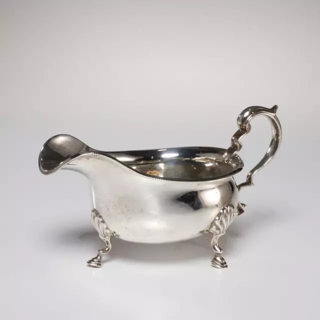 Mappin and Webb Birmingham Sterling Silver Sauce Gravy Cream Milk Boat 1910s