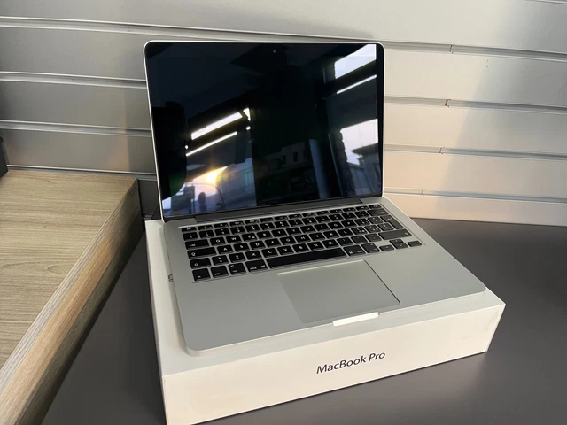 MacBook Pro, late 2013, i5-4258U, 4GB RAM, 128GB SSD, 13", Come nuovo, Originale
