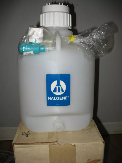Nalgene 10 Liter LDPE Lab Carboy w/ Spigot and Handles.