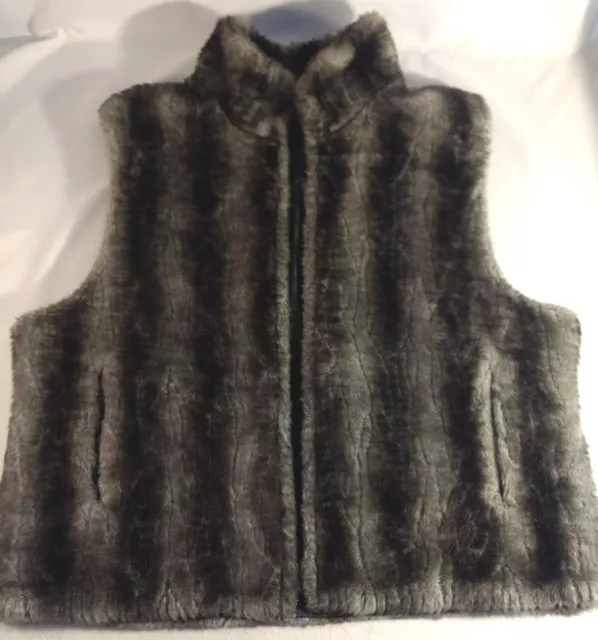 Bill Blass Blassport Women's Vest Faux Fur Reversible Black & Gray Size X Large