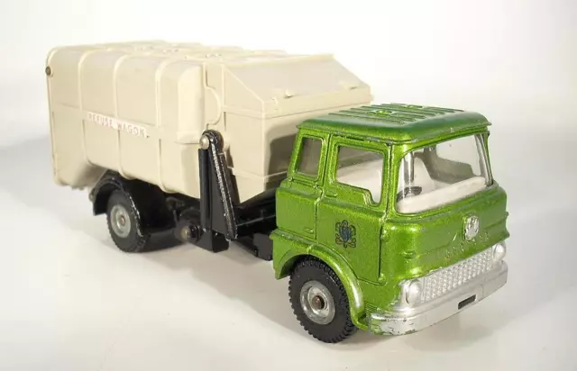 Dinky Toys Bedford Refuse Truck metallic hell-grün späte Version #977