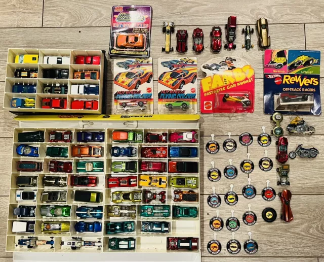 Vintage Hot Wheels Redline Lot Decent Cars WCases Badges VW Bug Beach Hot Wheels Vintage Hot Wheels Redline Lot Decent Cars WCases Badges VW Bug Beach Hot Wheels