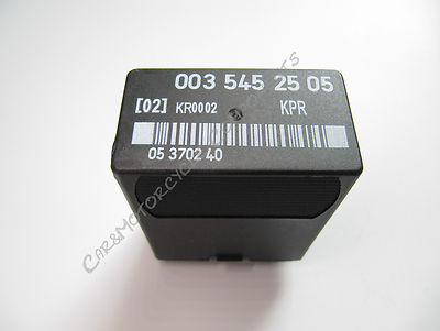 ZHUQUE Relais de pompe à carburant Compatible avec 420 500 560 Se,sel 500 560 Sec G 500 E 463.228 0025451605 0035452505 