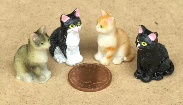 Sitting Resin Pet Cat Tumdee 1:12 Scale Dolls House Miniature Animal Accessory