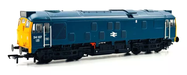 Bachmann 00 Gauge - 32-442 - Class 24/1 Diesel 24137 Br Blue Yellow Ends Boxed