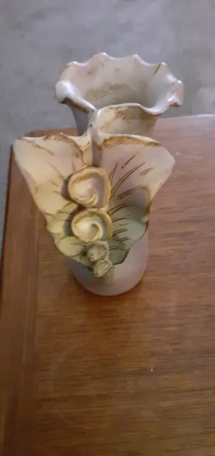Studio Art Pottery Unglazed Frill Mushroom Flower Detail Small Vase Bud Vase