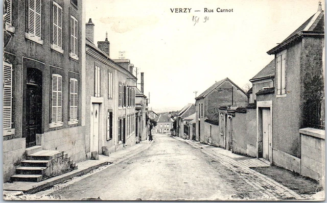 51 VERZY - la rue carnot