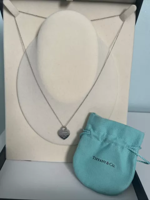 Tiffany & Co.925 Sterling Silver Return To Tiffany & Co. Heart Pendant Necklace