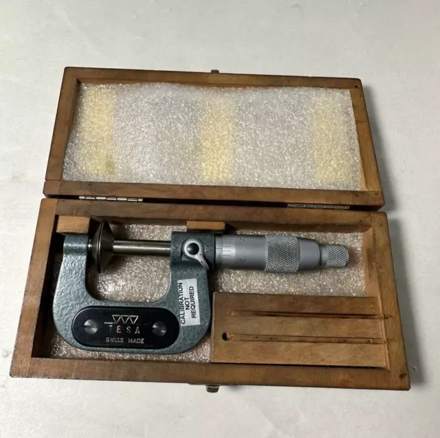 Tesa 0-1" Disc Micrometer w/ Wooden Case Swiss Made