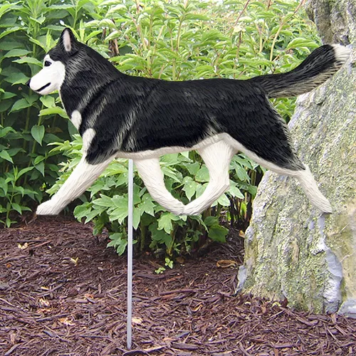 Husky Outdoor Garden Sign Hand Painted Figure Black/White