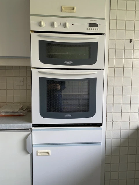Hotpoint bd52 built in double oven deals