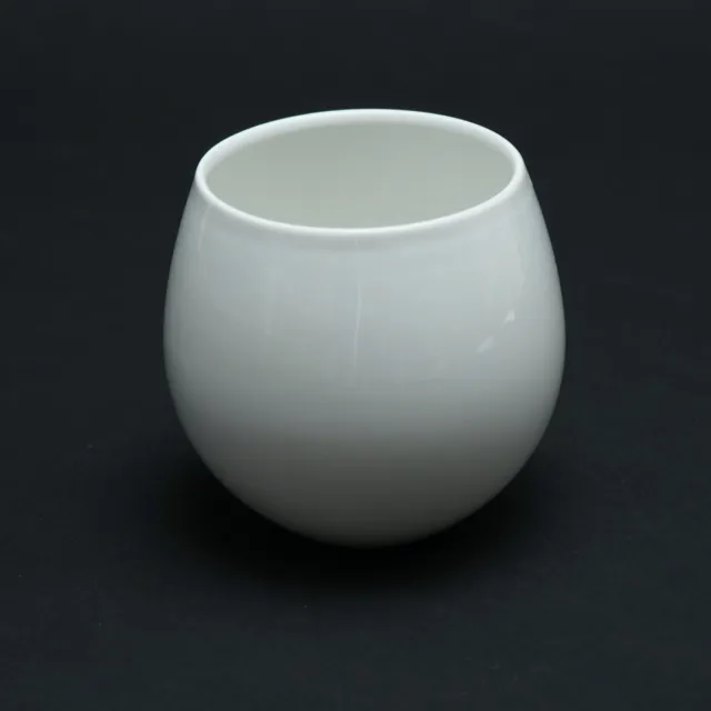 KPM Berlin Porcelain Vase Small White Height 9 CM Ø 10 CM V. Ivi