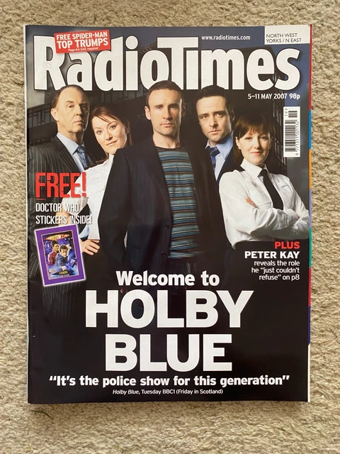 Radio Times Magazine 5th - 11th May 2007 includes Doctor Who stickers Holby Blue