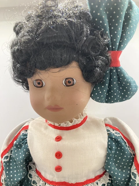 Vtg  Heritage Mint Ltd  Country Collection doll16" Porcelain African american 2