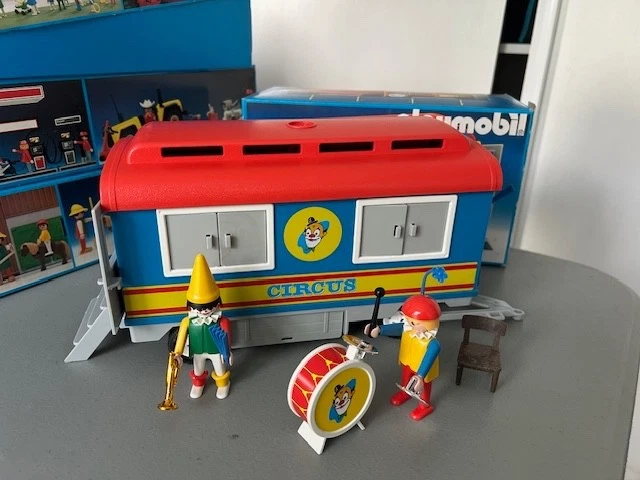 PLAYMOBIL vintage city cirque roulotte caravane clowns set # 3477
