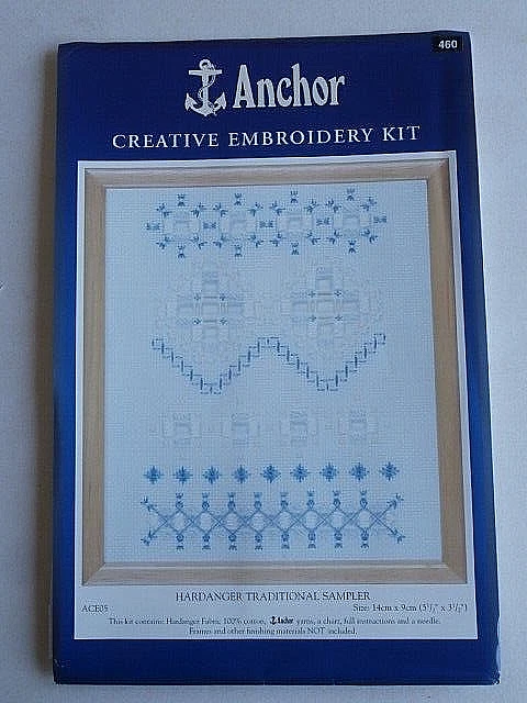 Kit de Bordado Creativo Anchor - ACE05 - Muestreador Tradicional Hardanger 14 x 9 cm