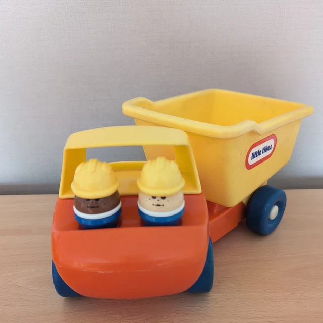 VINTAGE 1980S LITTLE Tikes Tipper Truck With Toddle Tots