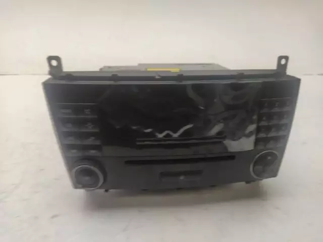 A2038700589 audio system für MERCEDES-BENZ CLASE CLC 220 CDI 2008 2051555