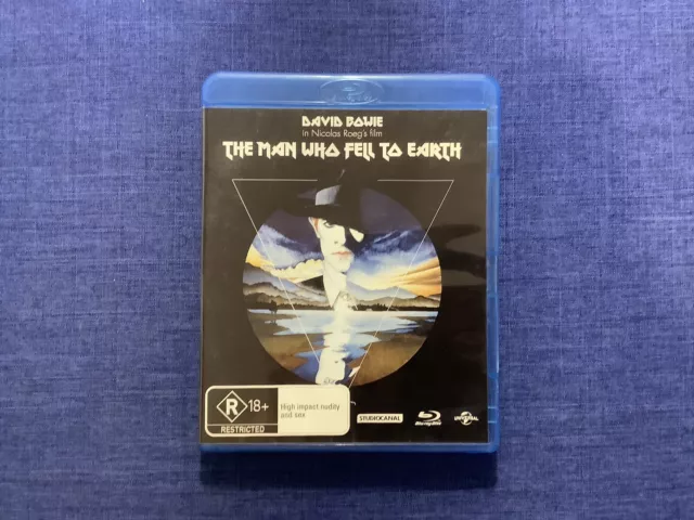 The Man Who Fell to Earth (1976 David Bowie film) Blu-ray  Like New Region B