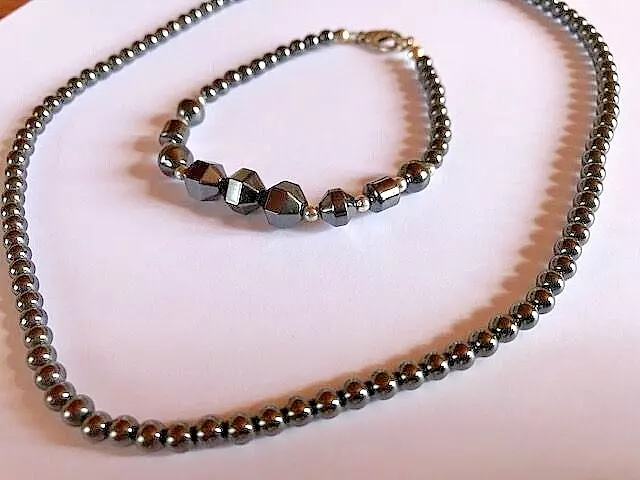 Collier / bracelet / véritable Hématite / bijoux / fantaisie / contemporain /