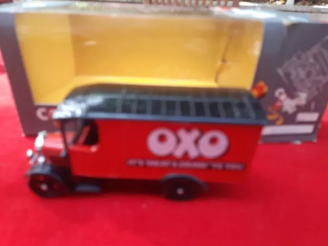 THORNYCROFT VAN 1929 OXO CORGI CLASSICS  1/43 neuf BOITE