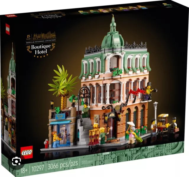 [USED/IN PIECES] LEGO Icons: Boutique Hotel (10297)