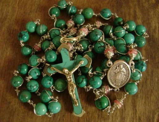 Old Turquoise & Rhodochrosite Bead Rosary Cross  Crucifix Catholic Necklace Box 2