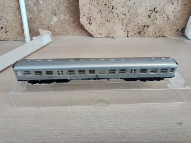 Fleischmann Piccolo 8087 F – Voiture Voyageurs 3e Classe SNCF – Occasion