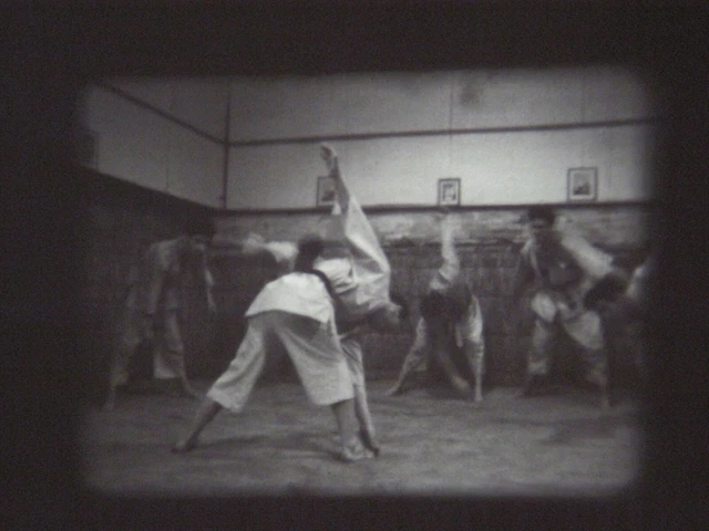 Ancien FILM 8 mm Amateur : Démonstrations de JUDO