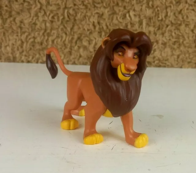 Figurine PVC ADULTE SIMBA 3" Disney Le Roi Lion