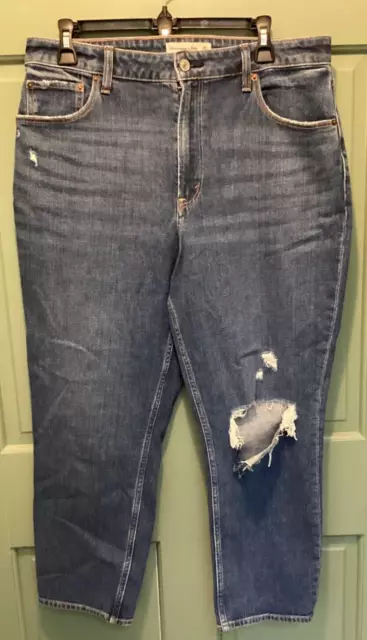 Abercrombie & Fitch The Mom High Rise Distress Curve Love Cropped Jeans Size 12S