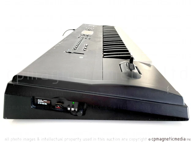 Plug & Play USB Floppy drive emulator for Korg X3 X3R & 16GB key