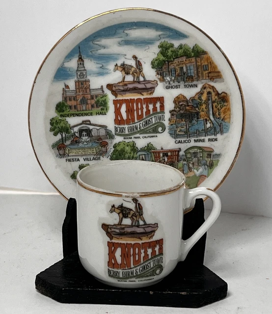 VINTAGE 1960'S KNOTT'S Berry Farm Mini Tea Cup And Saucer With Stand