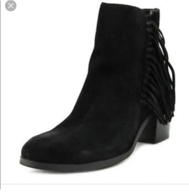 Kenneth Cole REACTION Rotini Side Fringe Ankle Boots - Black.SZ:7.5