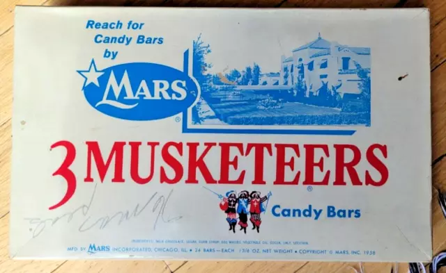 Vintage MARS 3 MUSKETEERS Candy Bar Display Box  1958